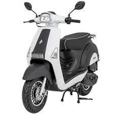 Mondial Revival 50 İncelemesi & Teknik Özellikler | Şehir İçin Pratik Scooter