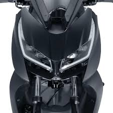 RKS RZ 250S: Stil, Güç ve Konforu Buluşturan Maxi-Scooter
