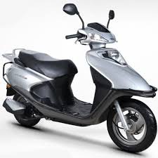 RKS Spontini 110 İncelemesi & Teknik Özellikler – Şehir İçi Favori Scooter