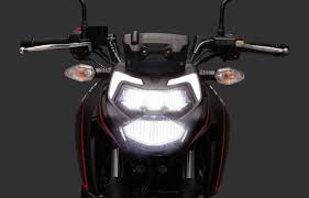 TVS Apache RTR 200 4V: Sportif Ruh, Günlük Konfor ve Fiyat/Performans Dengesi