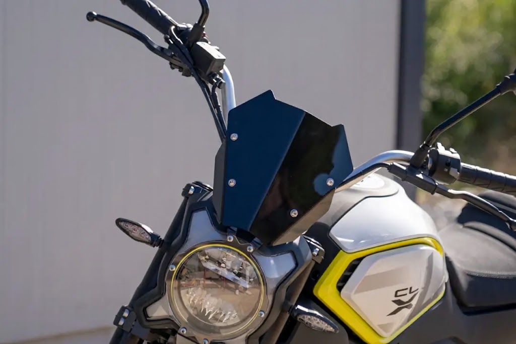 Cf Moto Cl-x 250 Spor Ön Cam (siperlik)