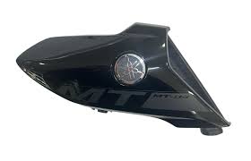 Yamaha Mt25 Sağ Depo Dış Grenaj Parlak Siyah Orjinal (2019-2024)