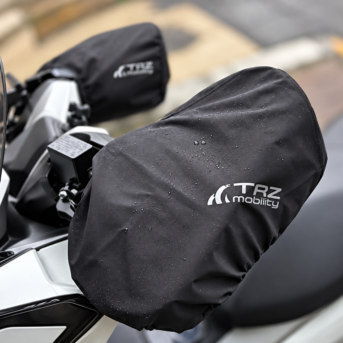 Trz (elcik) El Koruma Seti Yağmurluk Dahil Seti / Honda Pcx 125 Dx (2025-2026) Ve Benzeri Modeller İle Uyumlu Trz (elcik) El Koruma Seti Yağmurluk Dahil Seti / Honda Pcx 125 Dx (2025-2026) Ve Benzeri Modeller İle Uyumlu