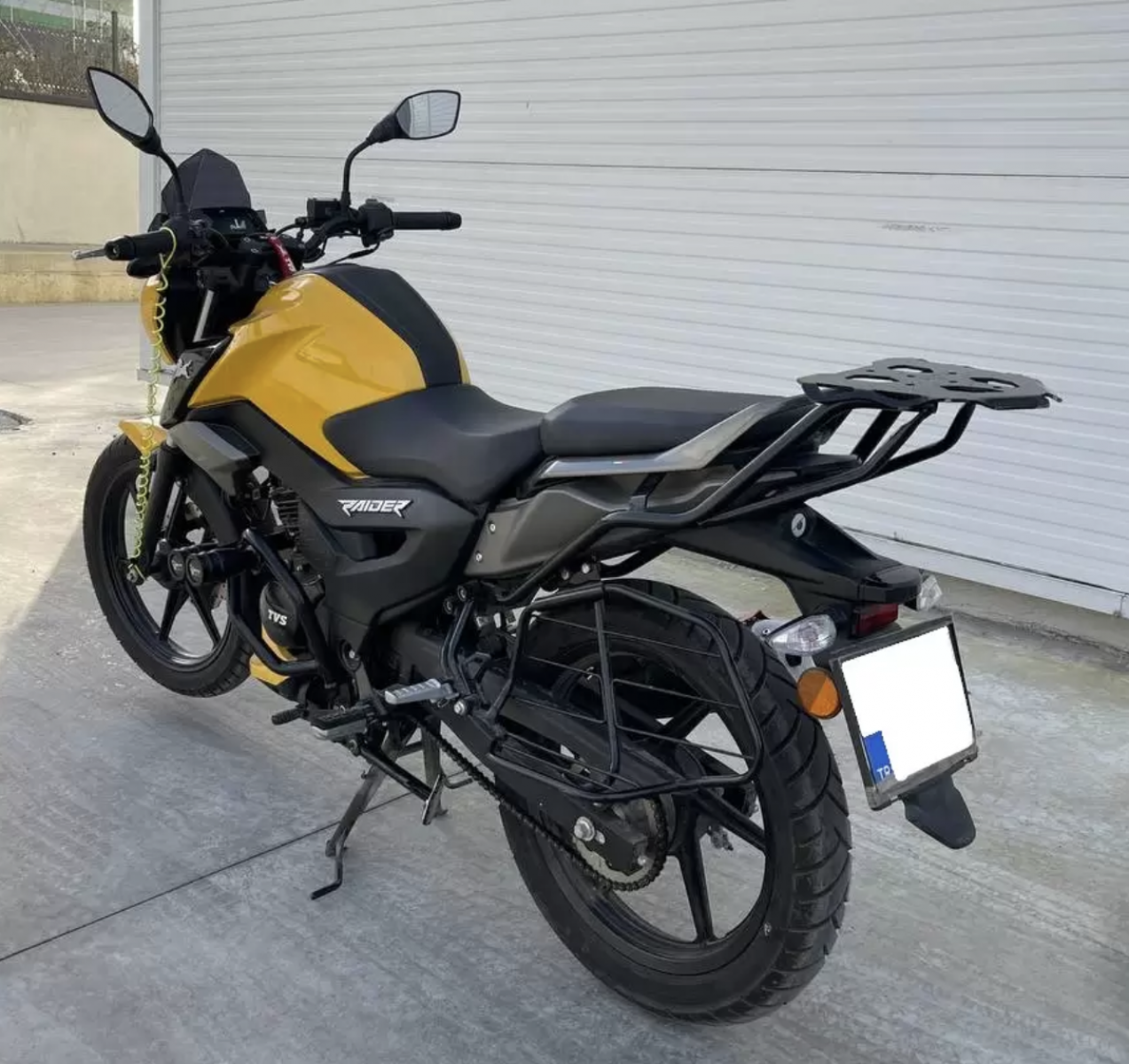 Tvs Raider 125 Çanta Bağlantı Demiri
