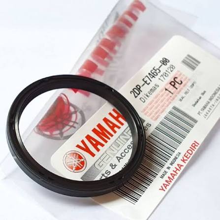 Yamaha Nmax 125 / 155 Arka Varyatör Oynar Yanak Keçesi Orjinal (2015-2020 - 2021-2024) Yamaha Nmax 125 / 155 Arka Varyatör Oynar Yanak Keçesi Orjinal (2015-2020 - 2021-2024)