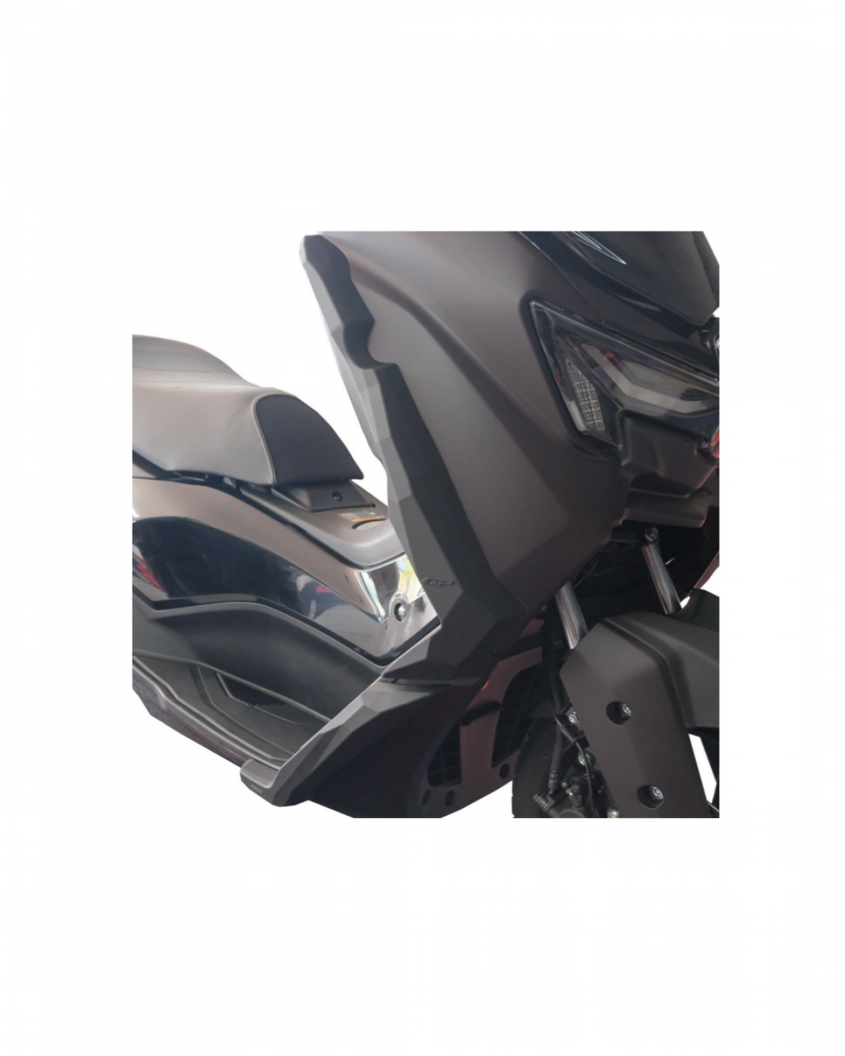 Yamaha Nmax 125 Üst Bacak Koruma Siyah Takım (2025-2026)